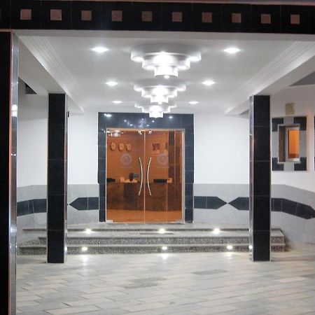 R & K Guest Palace Hotel Kano Exterior photo