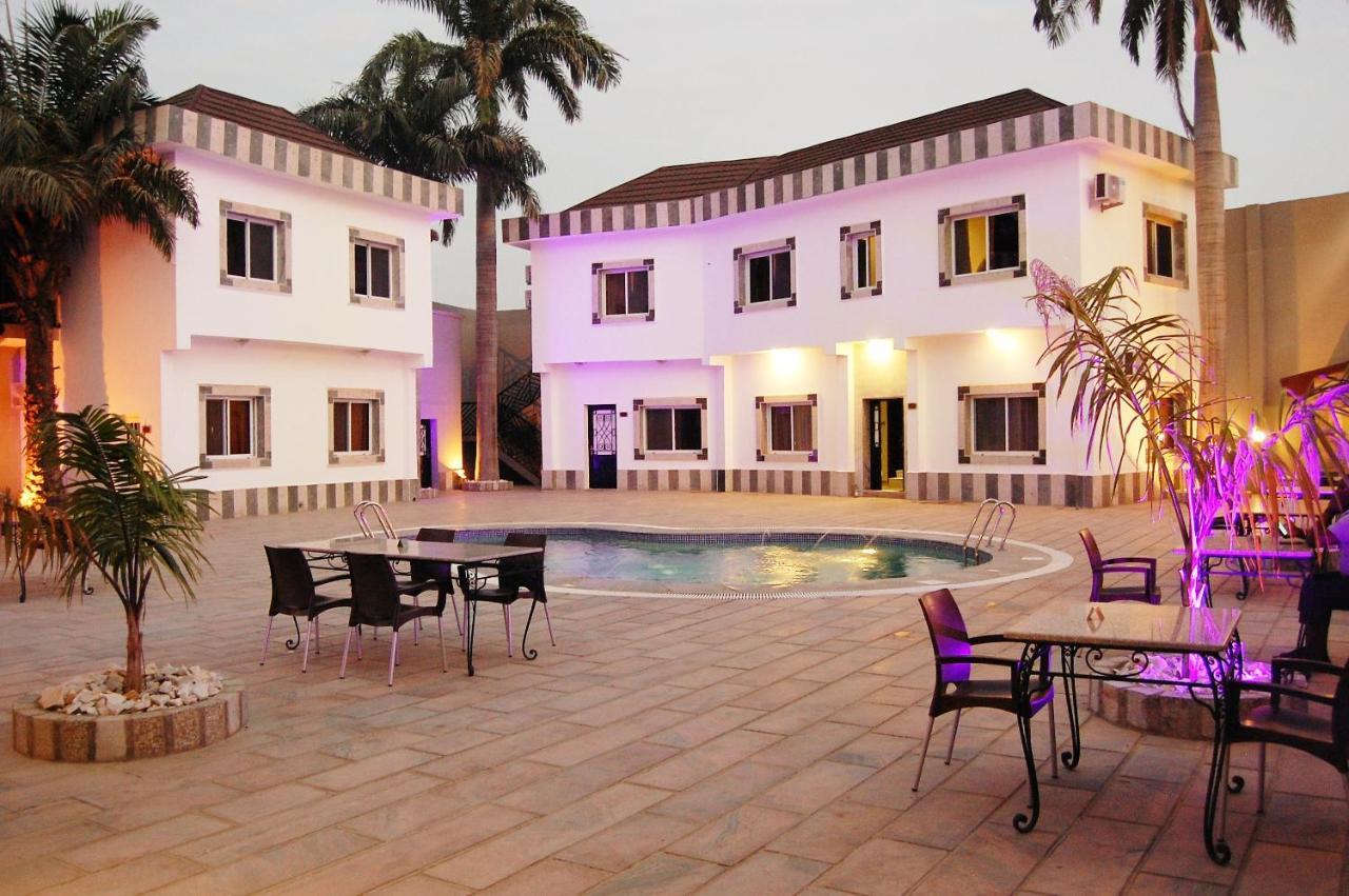 R & K Guest Palace Hotel Kano Exterior photo