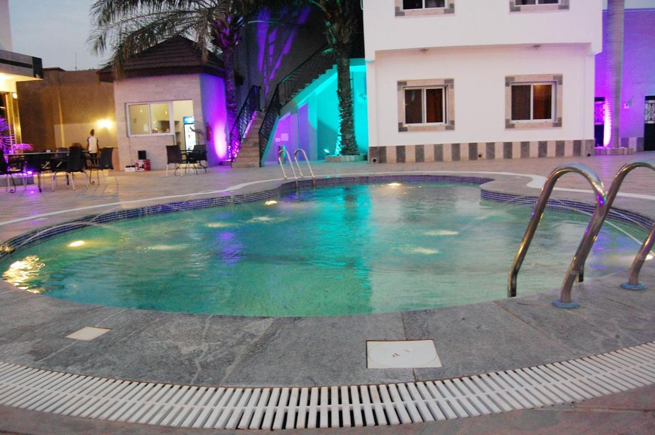 R & K Guest Palace Hotel Kano Exterior photo